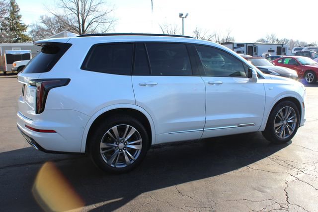 Used 2021 Cadillac XT6 Sport image 9