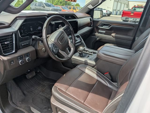 Used 2024 GMC Sierra 1500 Denali w/ Denali Reserve Package AWD/4WD image 14