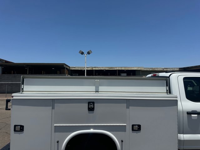 New 2025 Ford F350 XL w/ XL Chrome Package image 9