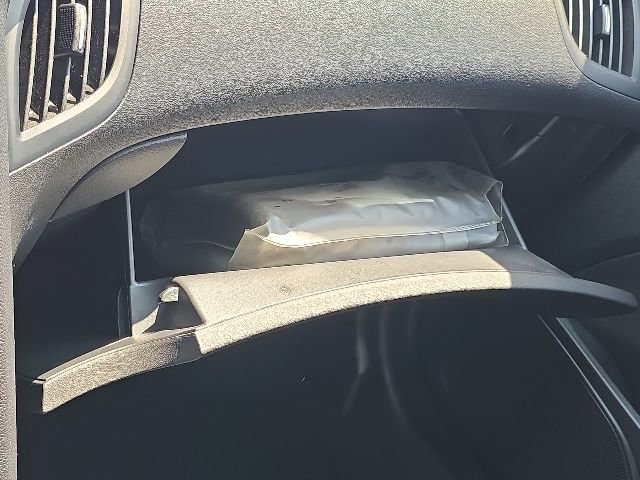 Used 2013 Hyundai Genesis 2.0T RWD image 14