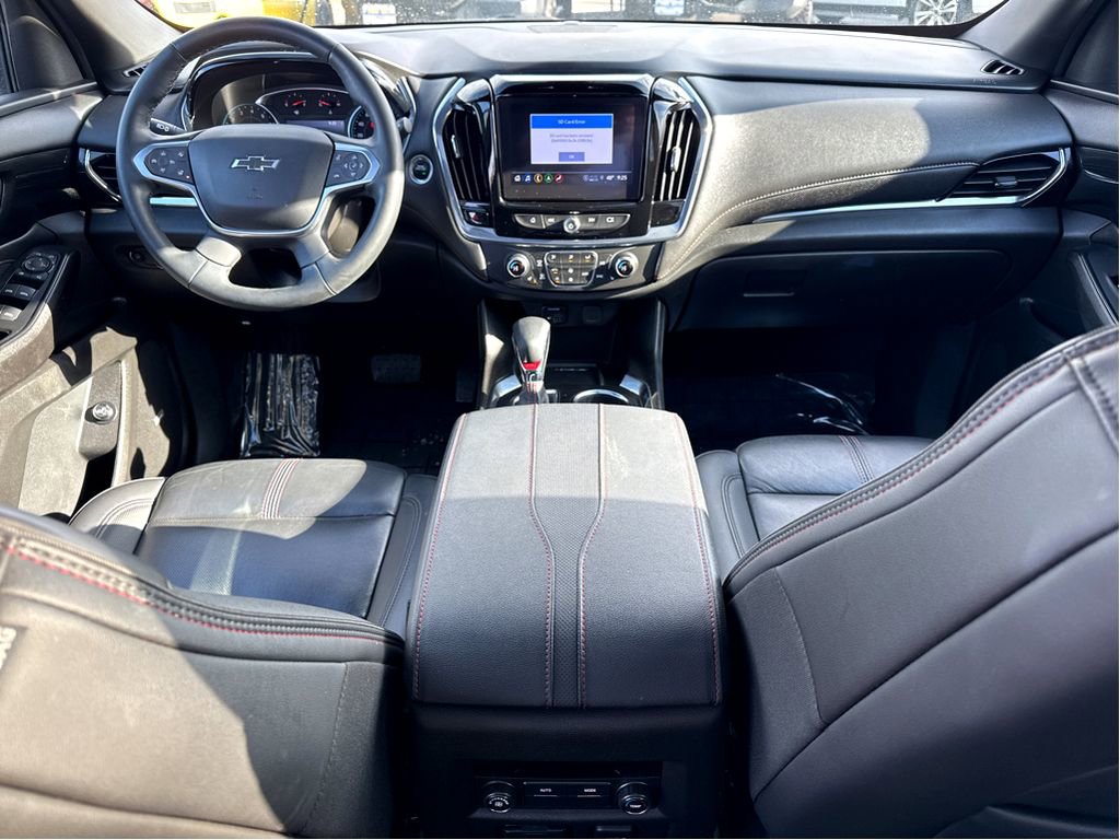 Used 2023 Chevrolet Traverse RS image 14