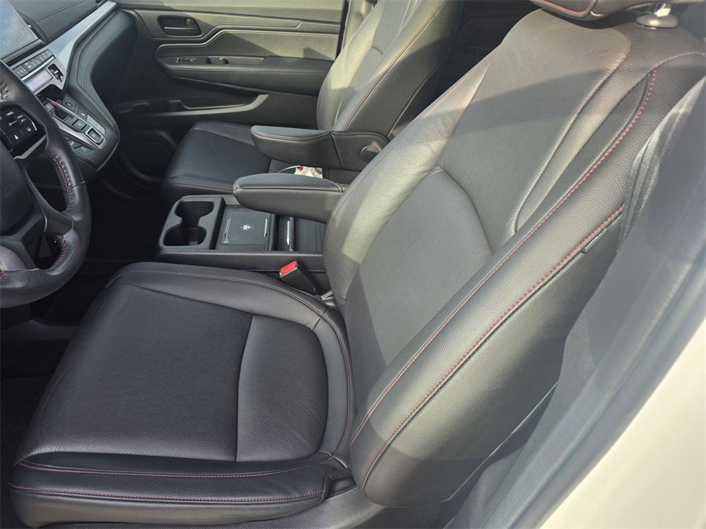Used 2025 Honda Odyssey Sport-L image 21
