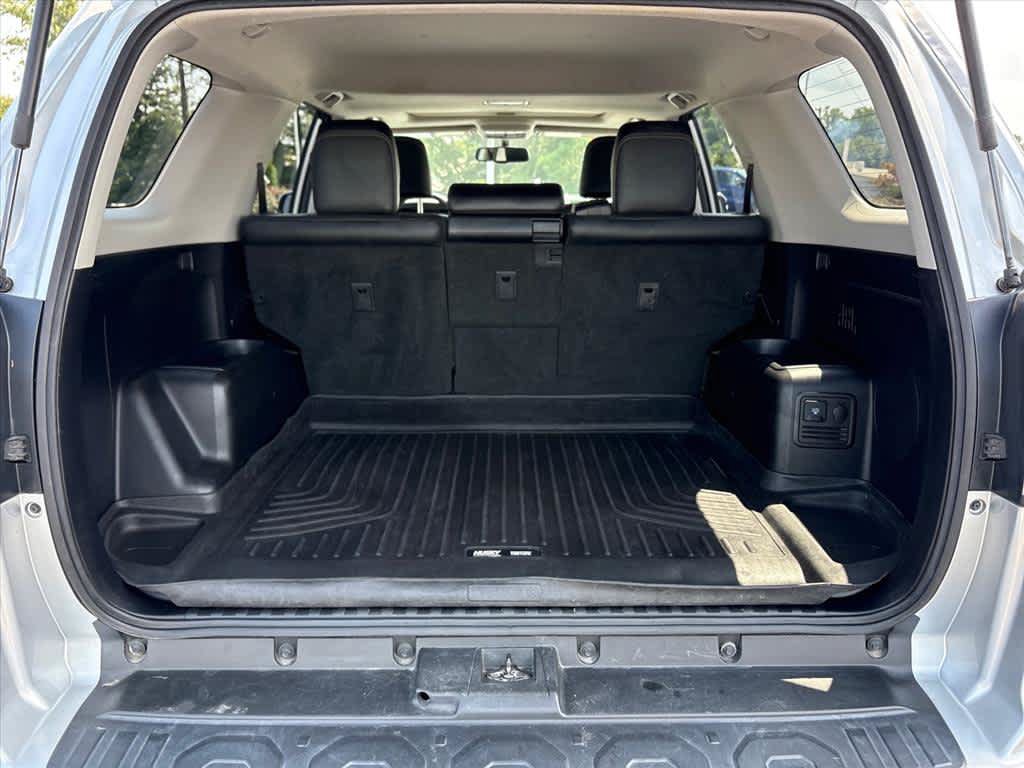 Used 2018 Toyota 4Runner Limited AWD/4WD image 29