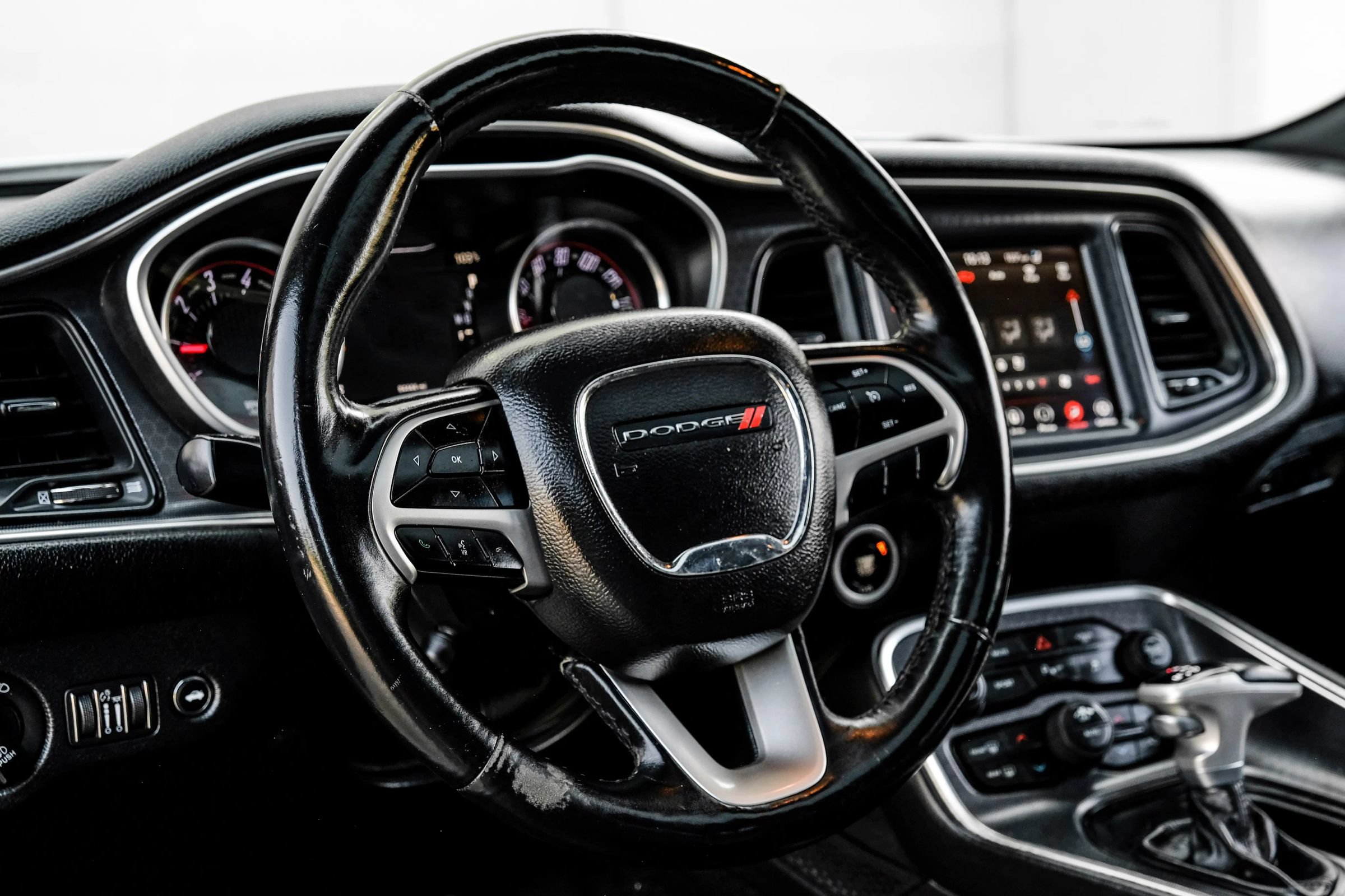 Used 2018 Dodge Challenger SXT Plus RWD image 22