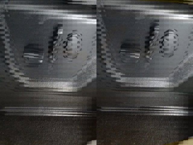 Used 2020 Ford F150 XLT w/ Equipment Group 302A Luxury image 3