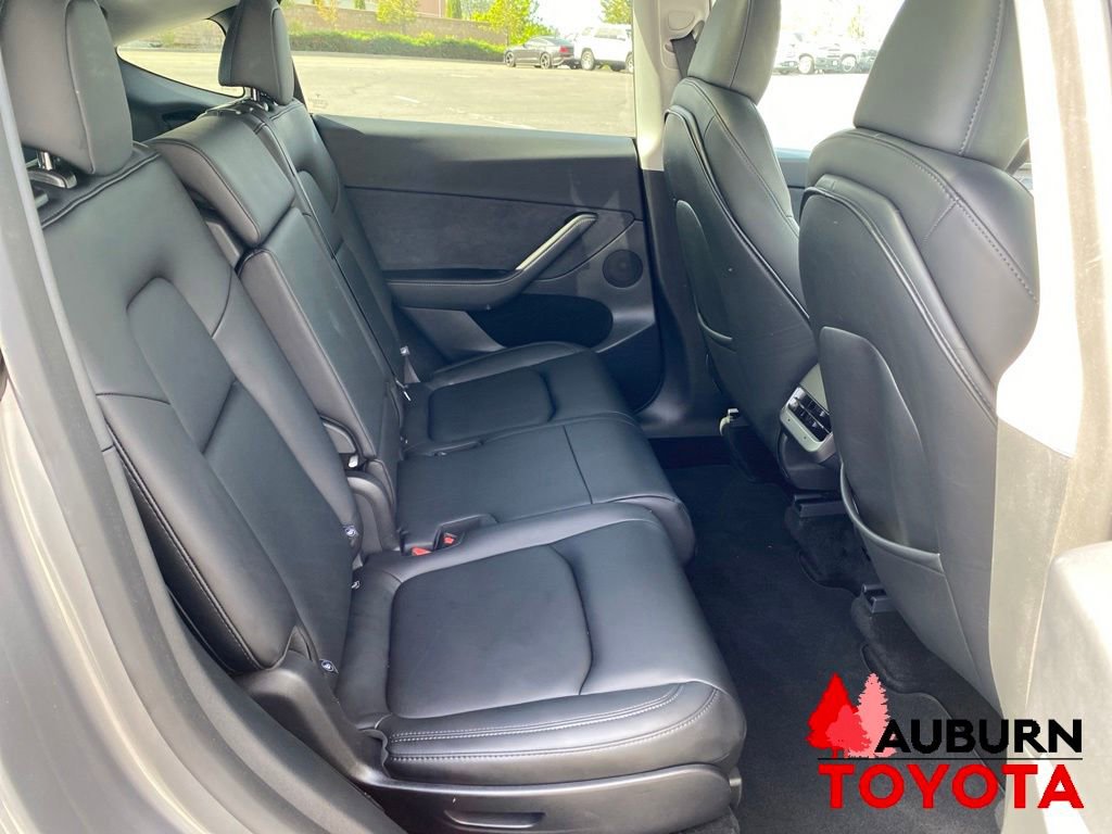 Used 2025 Tesla Model Y Long Range AWD/4WD image 21