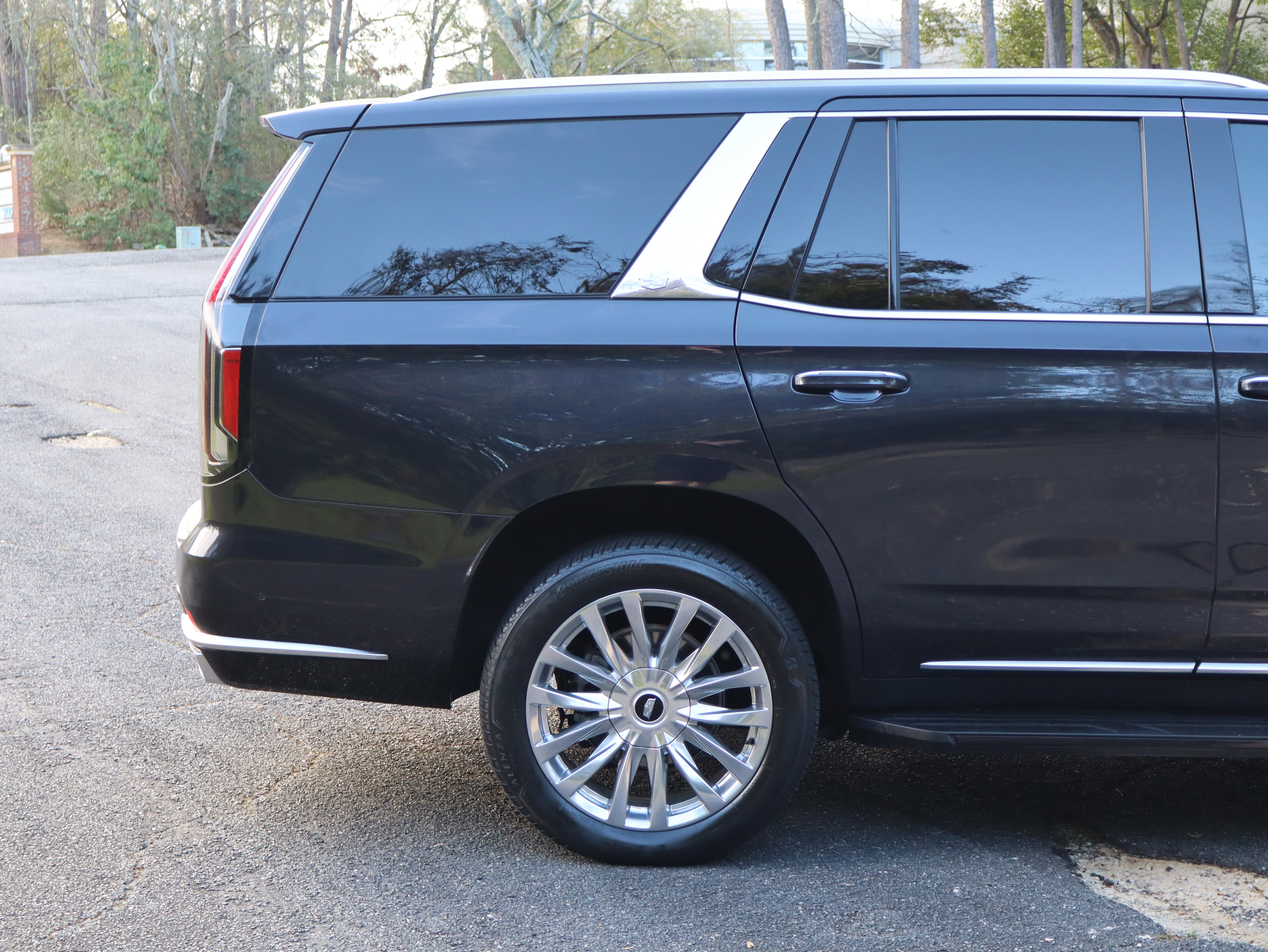 Used 2023 Cadillac Escalade Premium Luxury w/ LPO, Floor Liner Package image 8