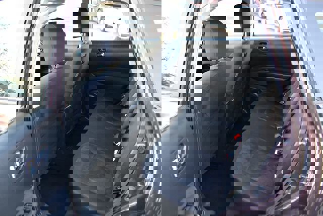 Used 2015 Nissan Rogue S image 8