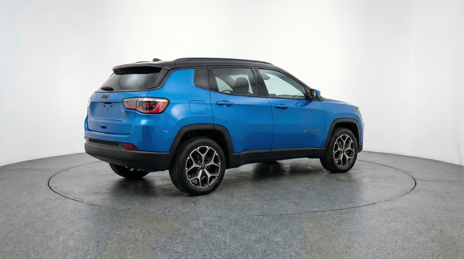 Used 2025 Jeep Compass Limited AWD/4WD image 9