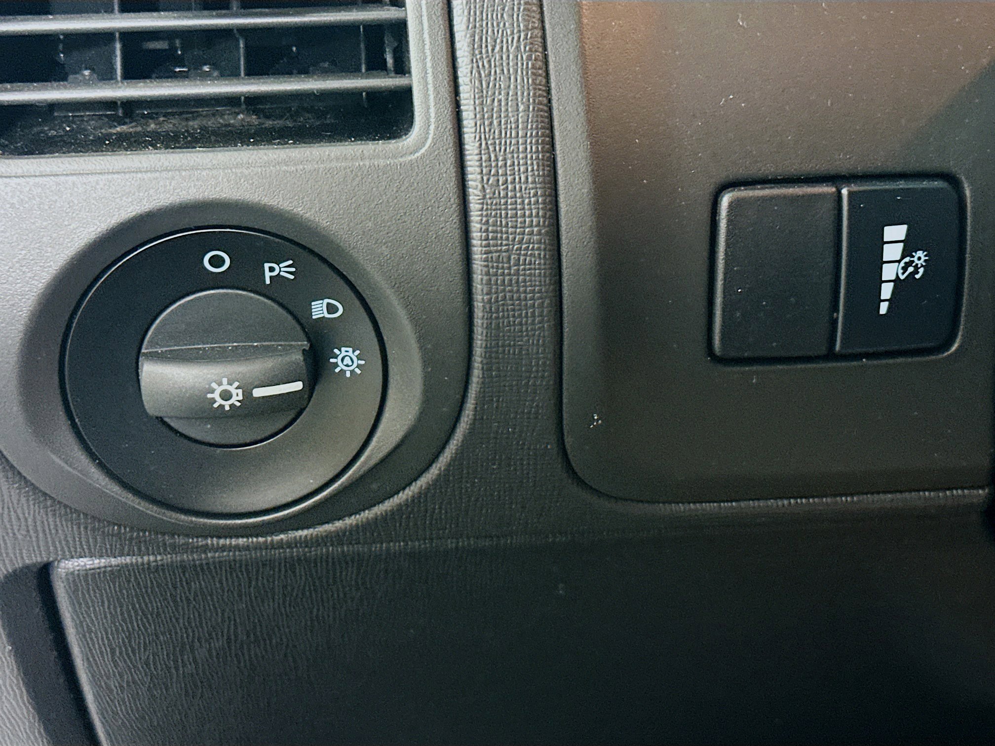 Used 2019 Ford Flex SE FWD image 16