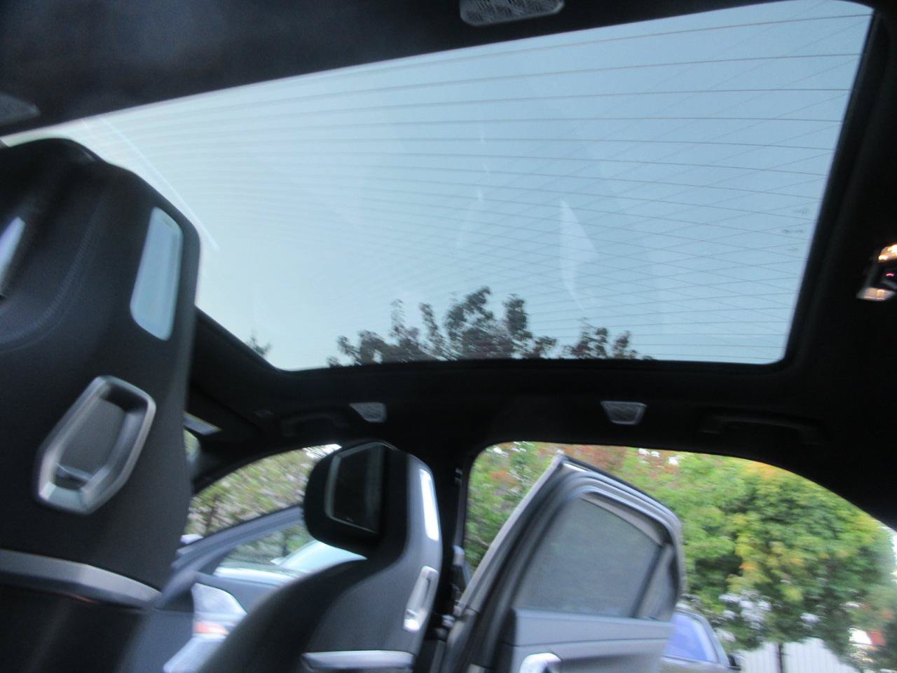 Used 2023 BMW 760i xDrive AWD/4WD image 79