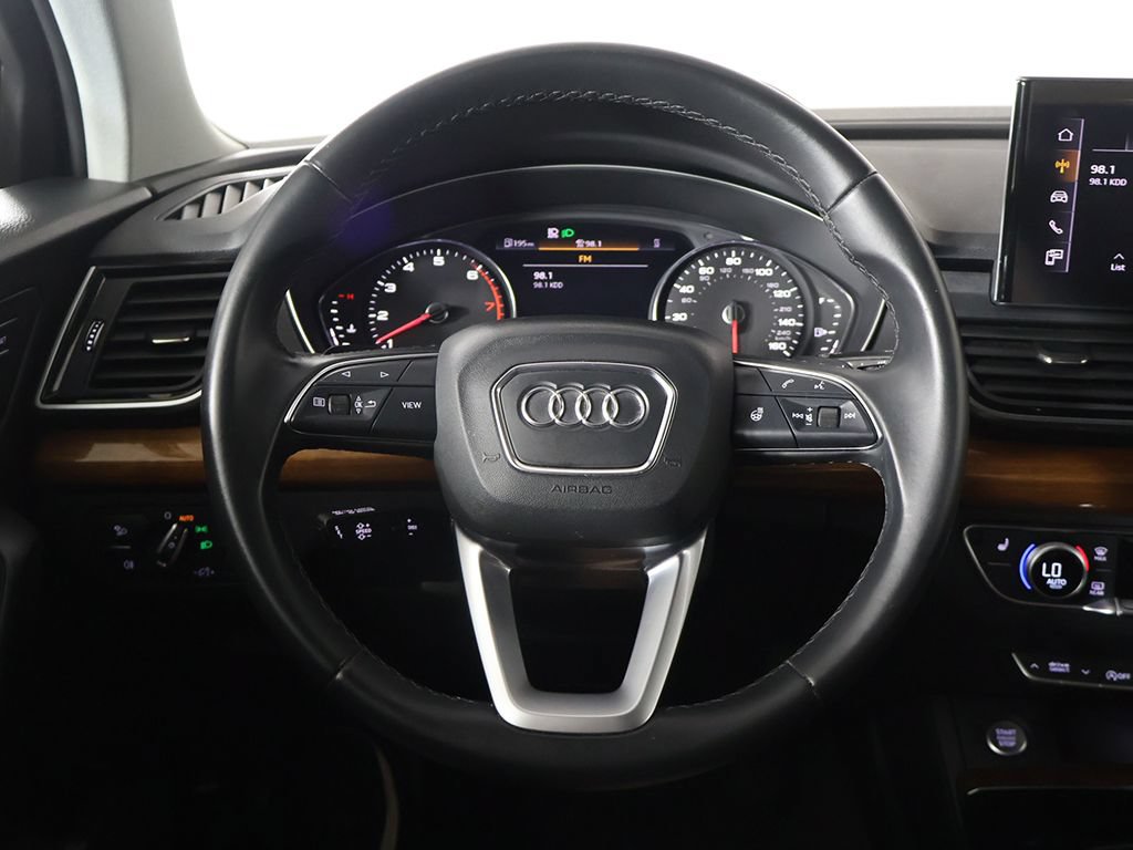 Used 2023 Audi Q5 2.0T Premium w/ Convenience Package AWD/4WD image 38