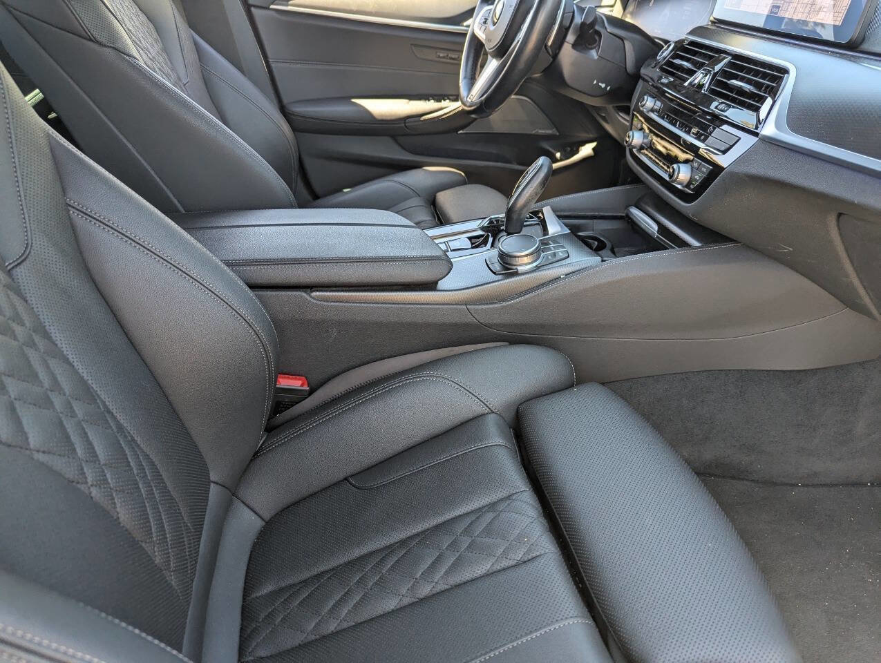 Used 2021 BMW 540i 540i 4dr Sedan w/ M Sport Package image 12