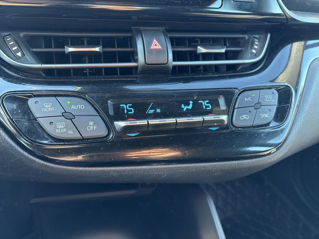 Used 2019 Toyota C-HR LE image 23