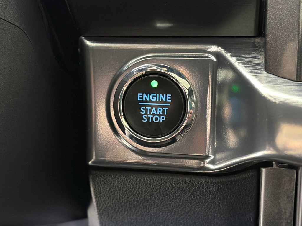 Certified 2021 Ford F150 Lariat image 25