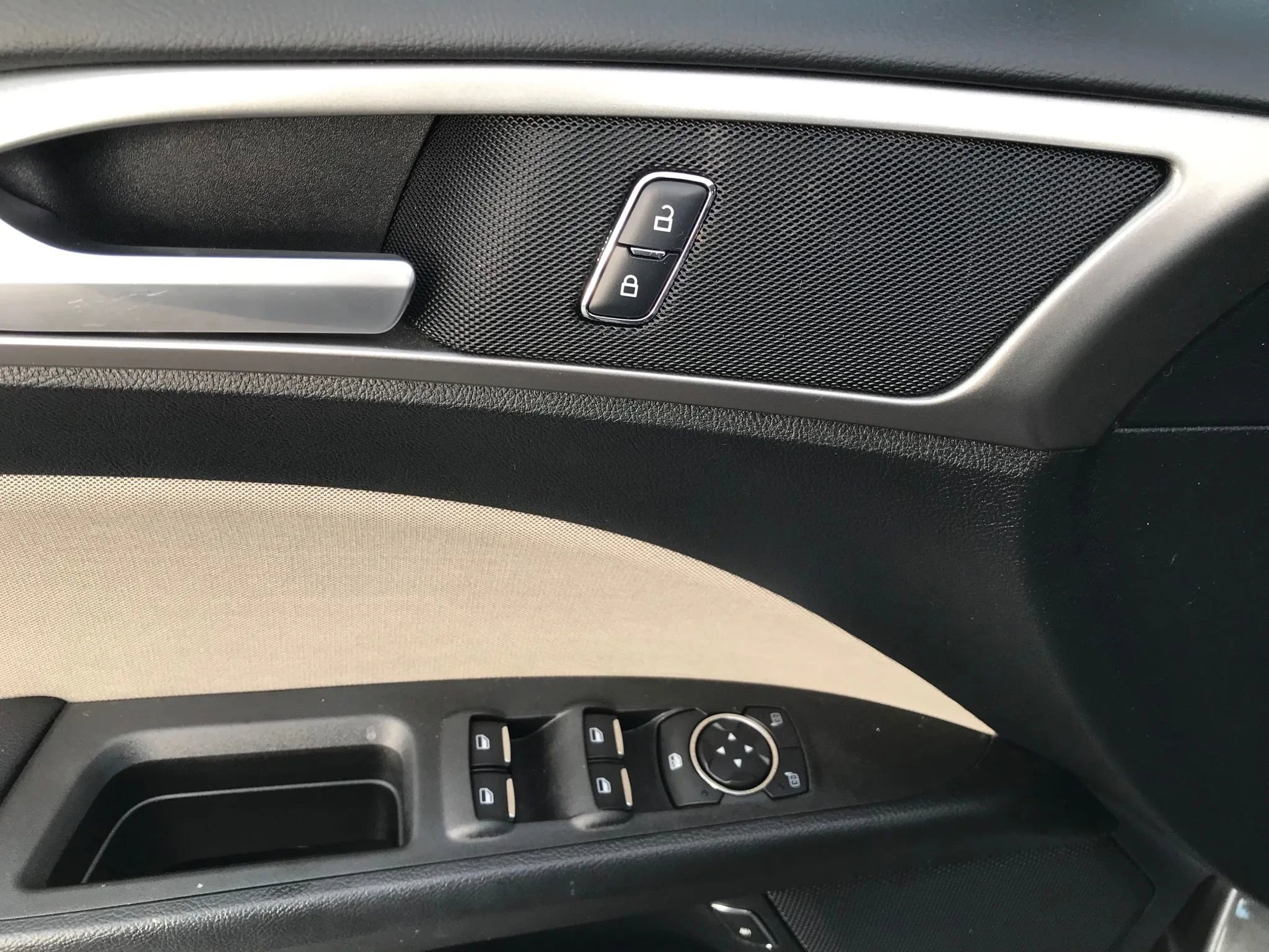 Used 2017 Ford Fusion S image 12