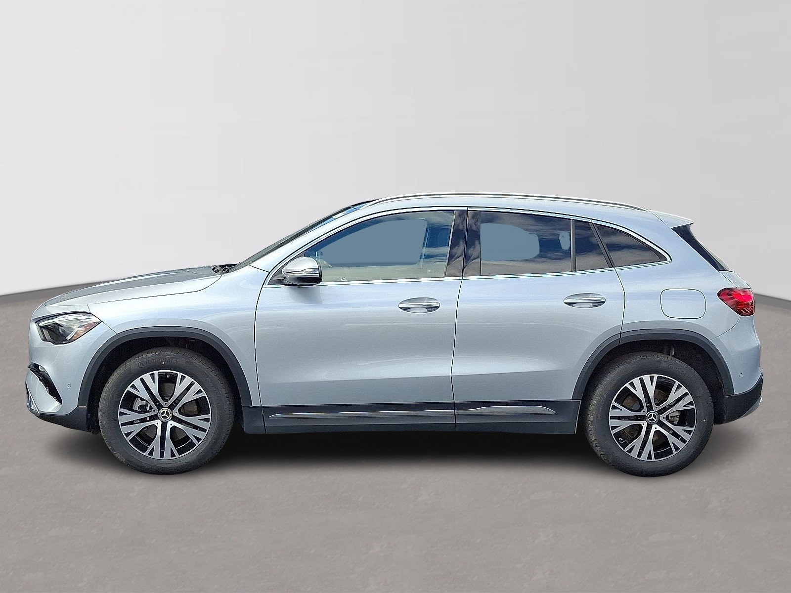 Certified 2026 Mercedes-Benz GLA 250 4MATIC image 7