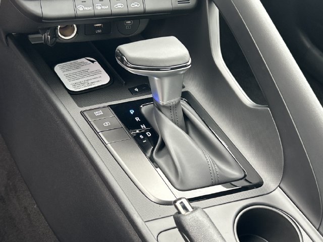 New 2026 Hyundai Elantra Sport FWD image 34