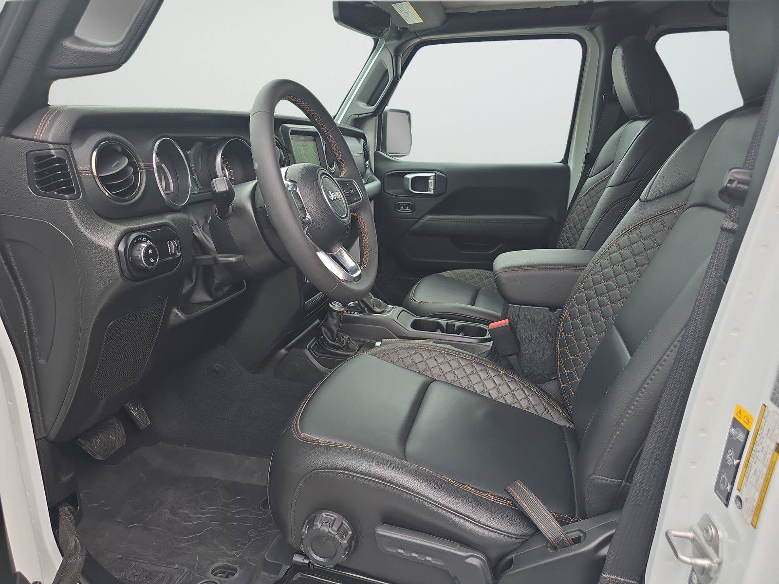 Used 2023 Jeep Gladiator Overland AWD/4WD image 21