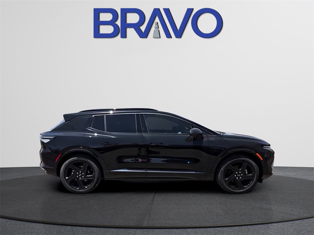 New 2025 Chevrolet Equinox EV RS w/ Convenience Package II image 4