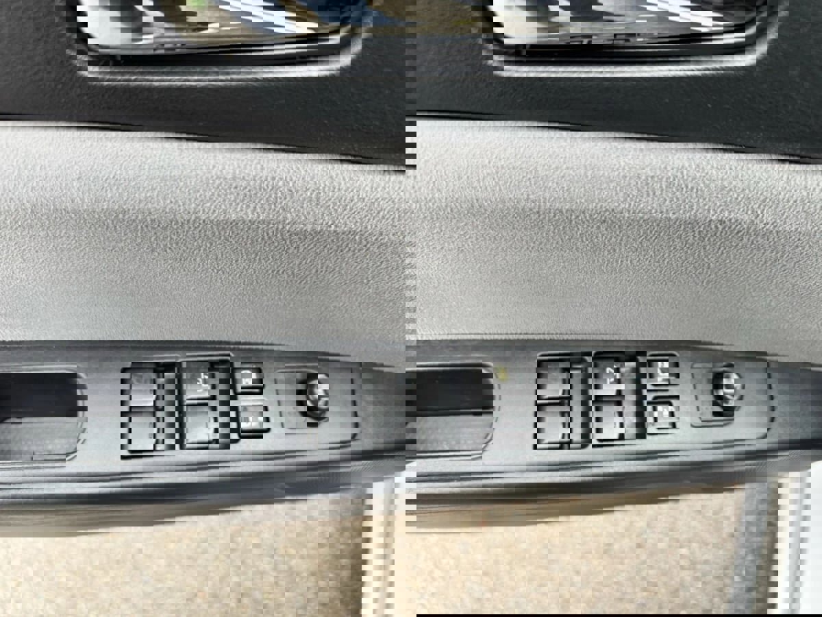 Used 2012 Nissan Sentra 2.0 S image 15