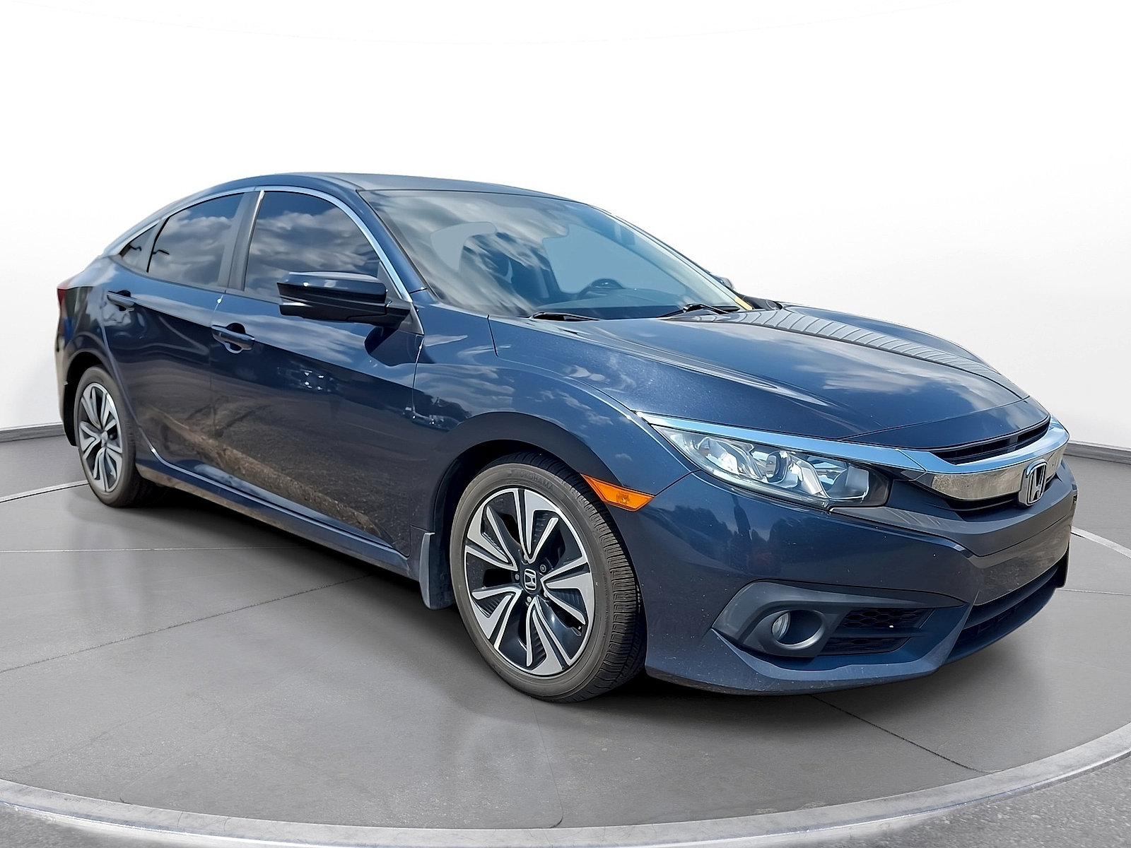 Used 2018 Honda Civic EX-T video 1