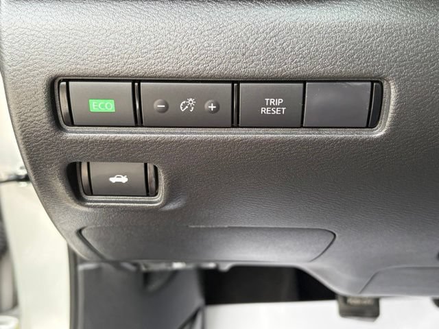Used 2023 Nissan Sentra SV w/ All-Weather Package FWD image 24