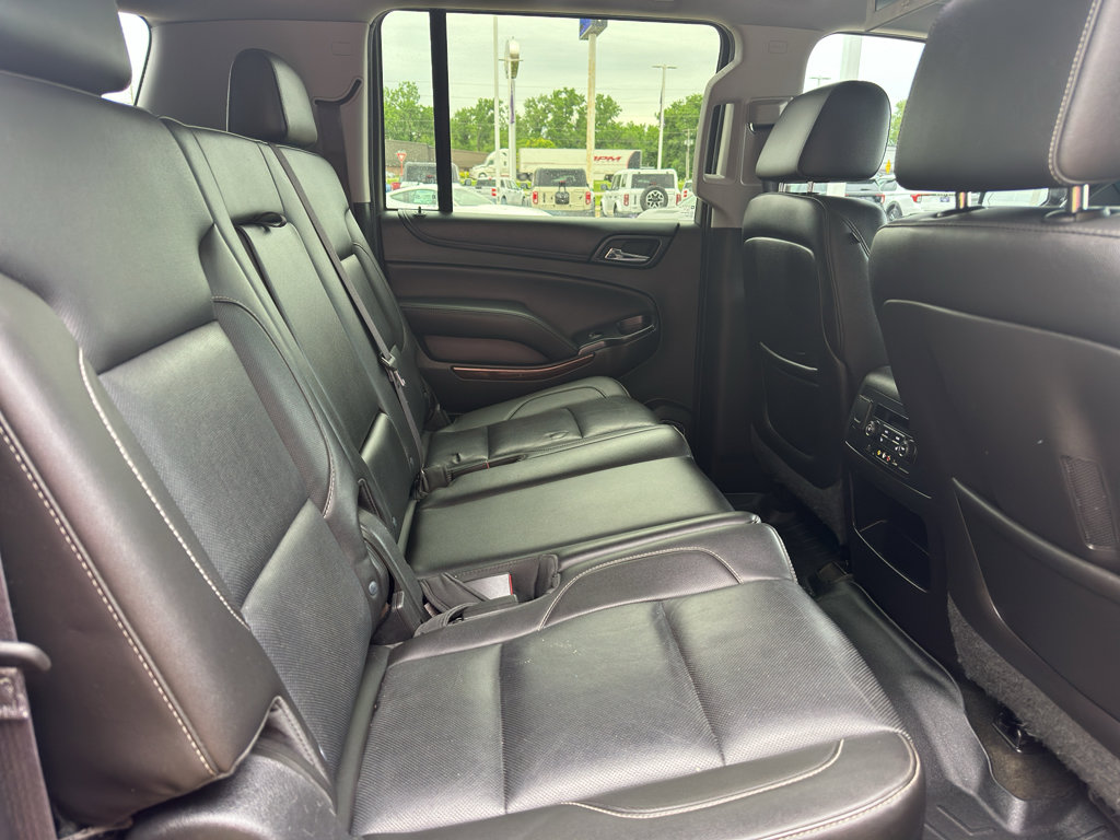 Used 2015 GMC Yukon XL SLT w/ HD Trailering Package AWD/4WD image 32