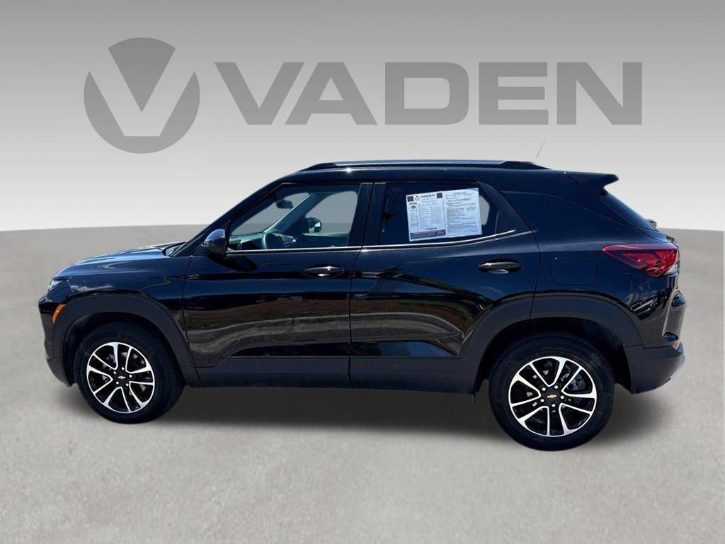 Used 2025 Chevrolet TrailBlazer LT AWD/4WD image 26