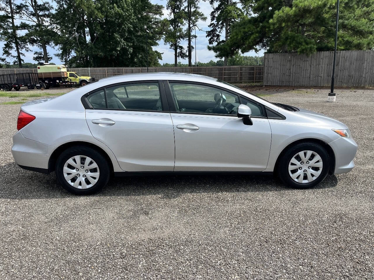 Used 2012 Honda Civic LX image 4