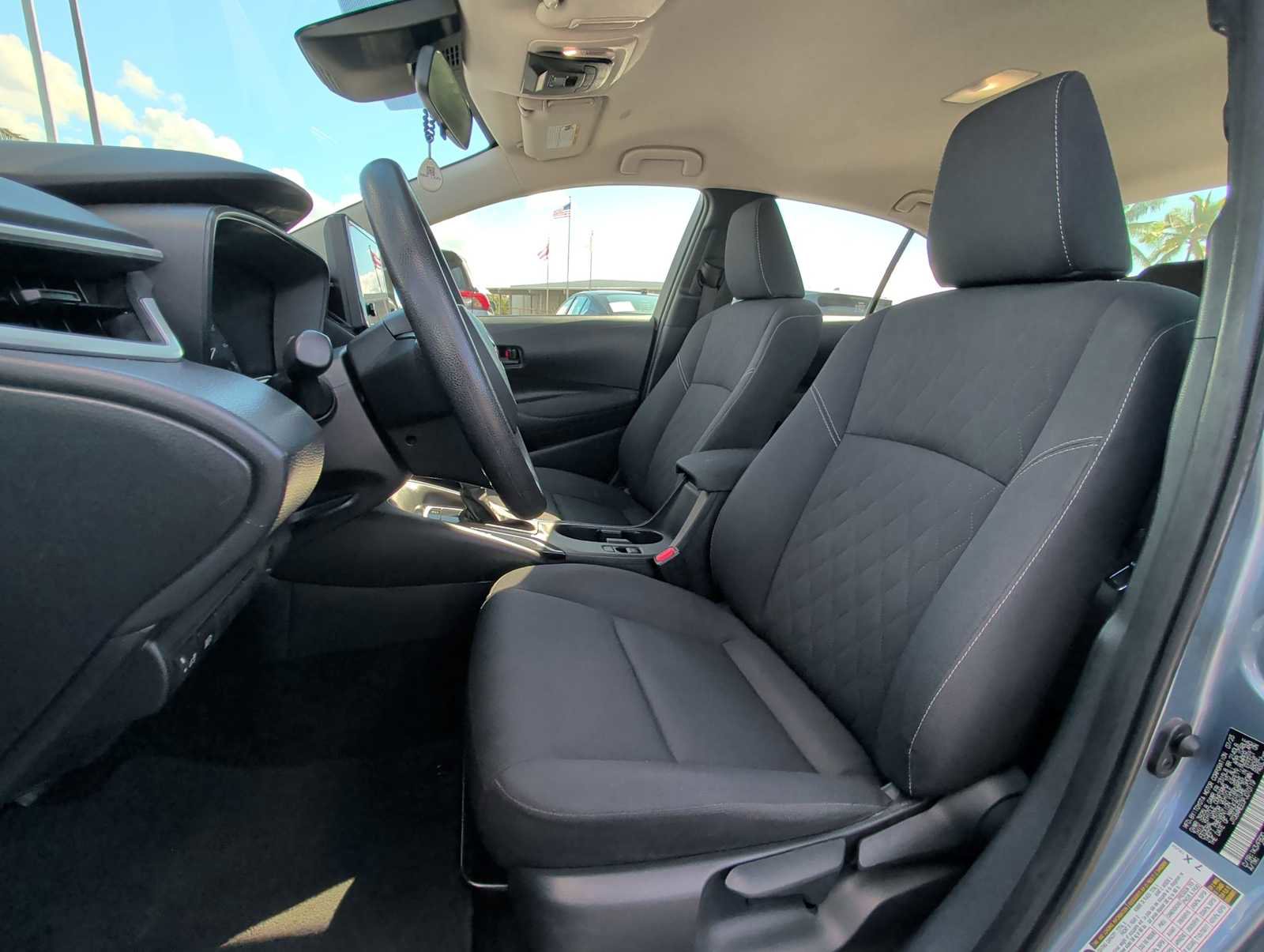 Used 2023 Toyota Corolla LE image 13