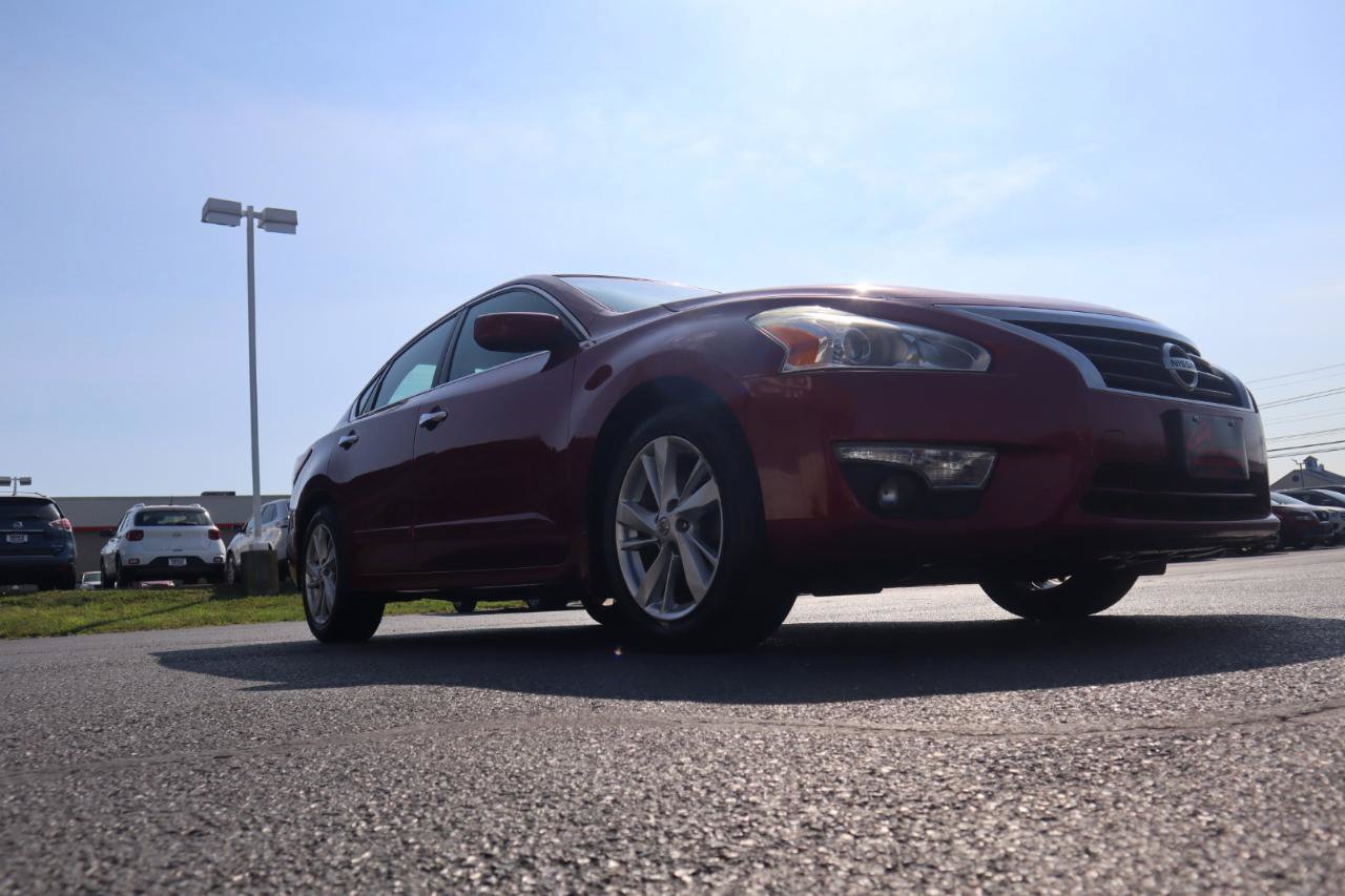 Used 2015 Nissan Altima 2.5 SV FWD image 19