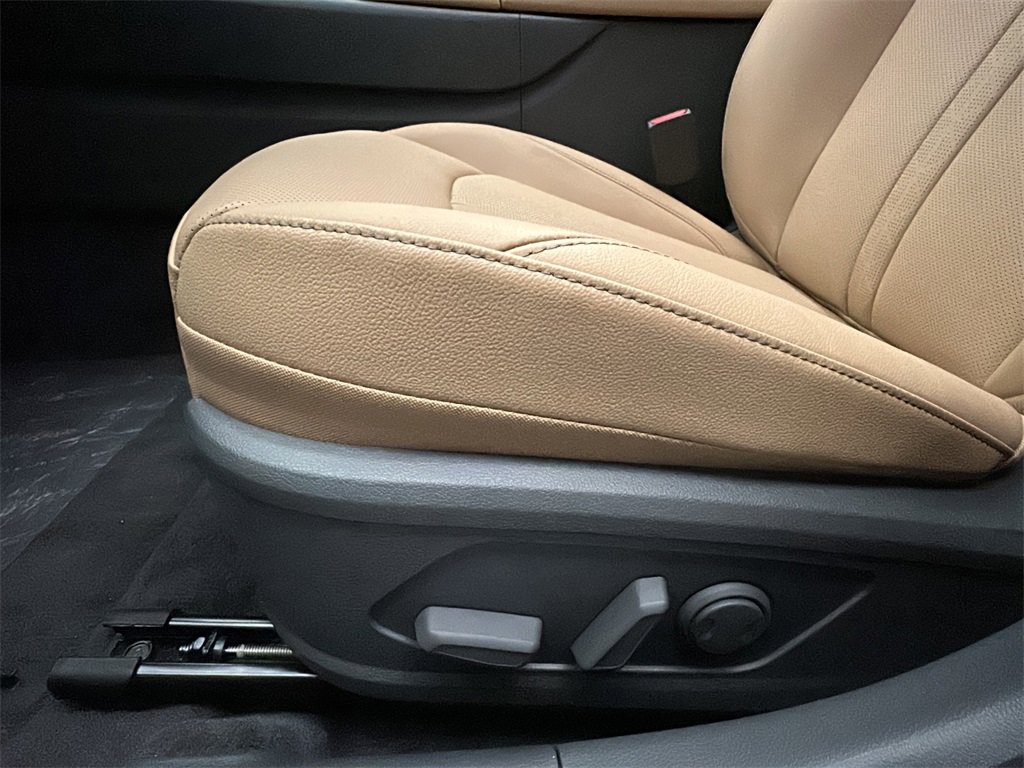 New 2026 Hyundai Sonata Limited image 11