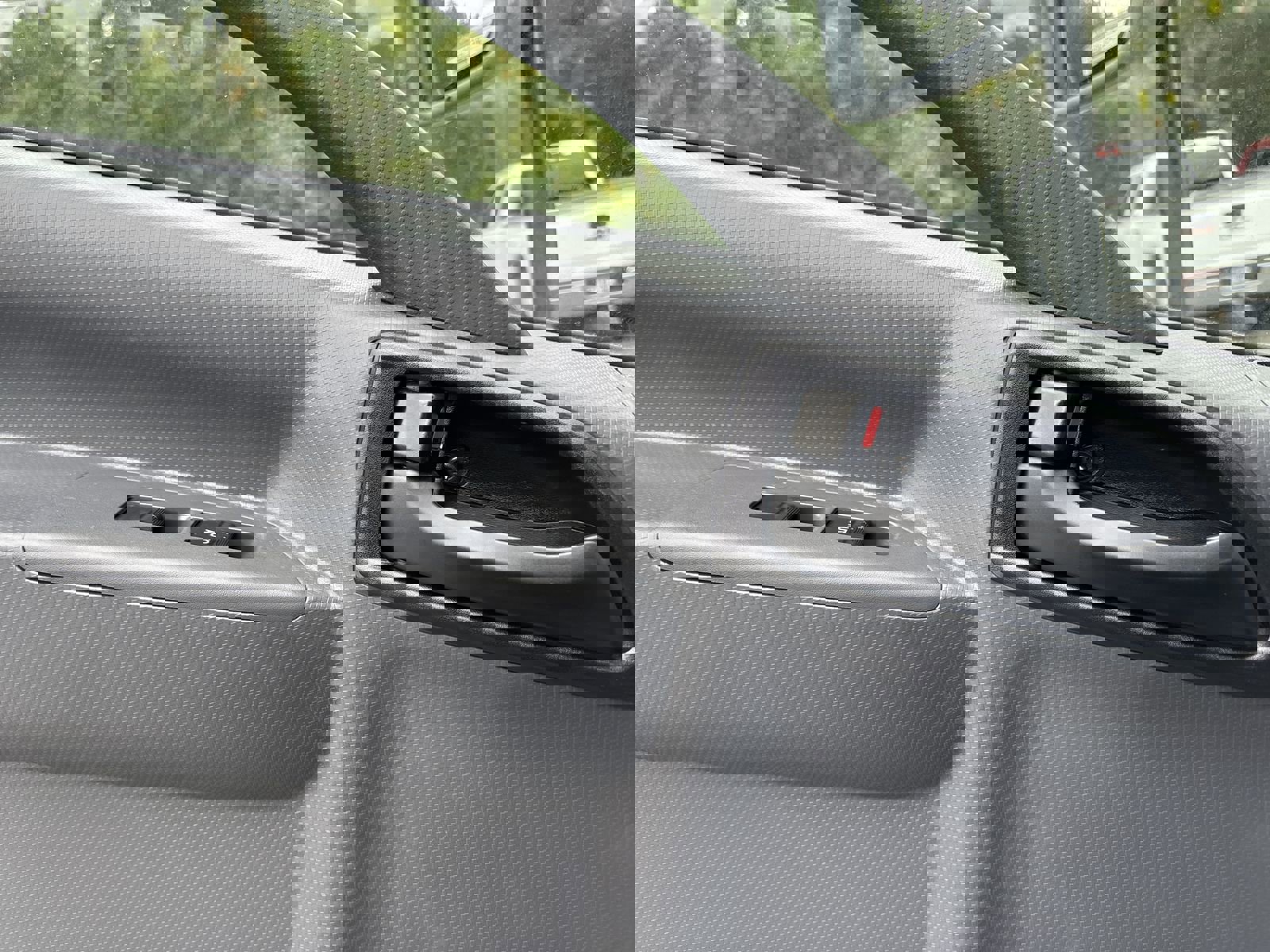 New 2025 Chevrolet Low Cab Forward image 16