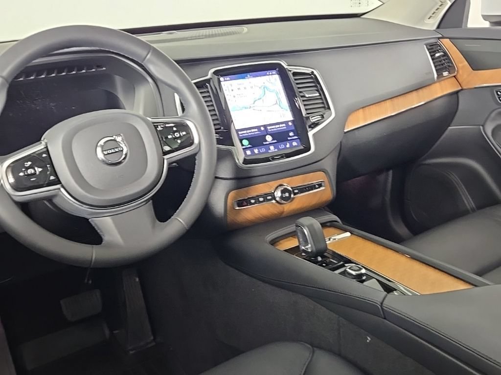 Certified 2023 Volvo XC90 B6 Plus w/ Protection Package Premier AWD/4WD image 21
