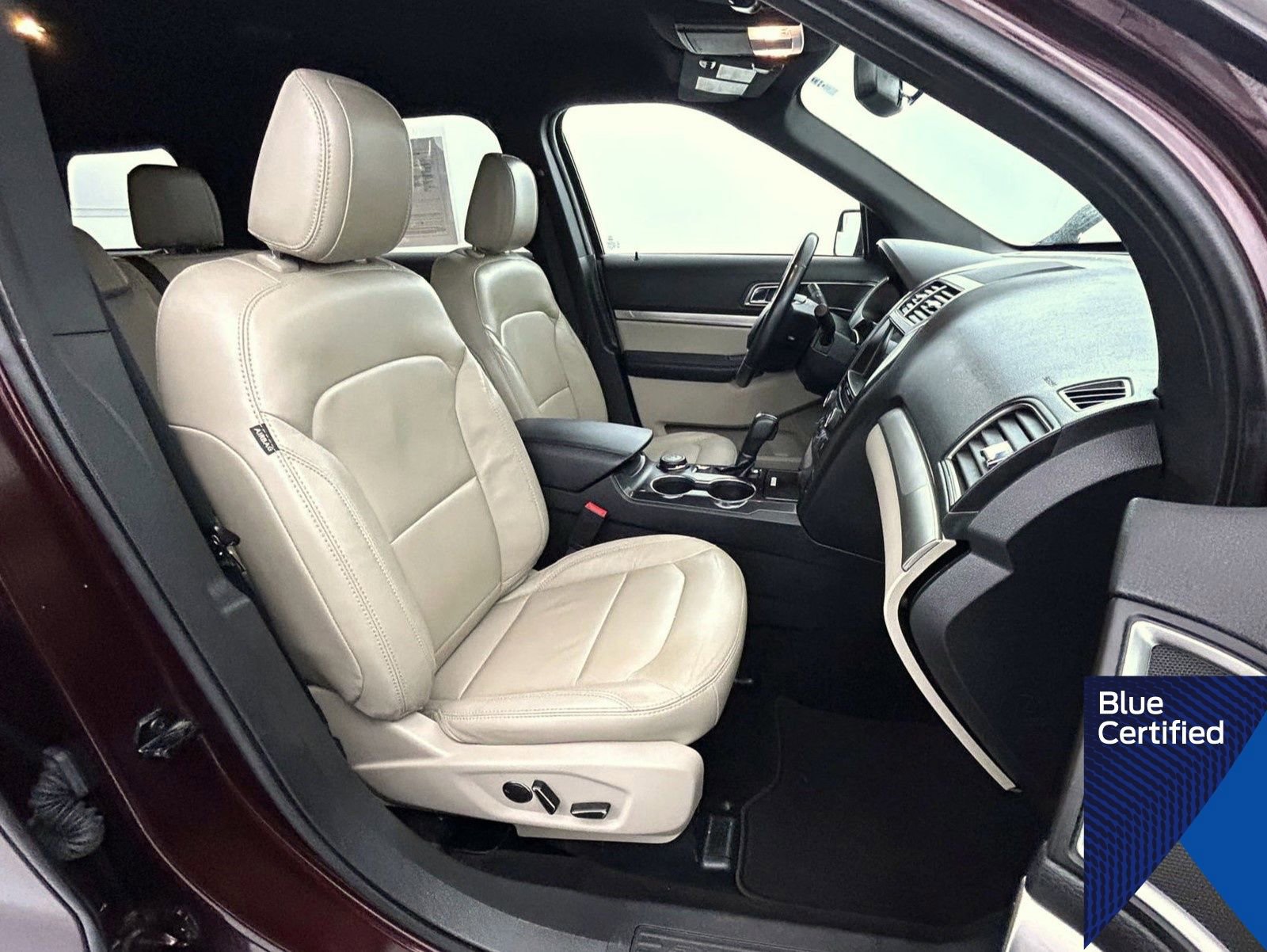 Used 2018 Ford Explorer XLT w/ Equipment Group 202A image 15