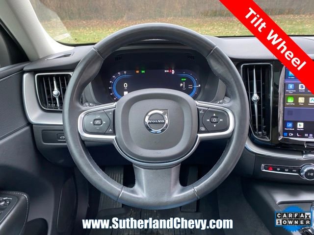 Used 2023 Volvo XC60 T8 Core image 21