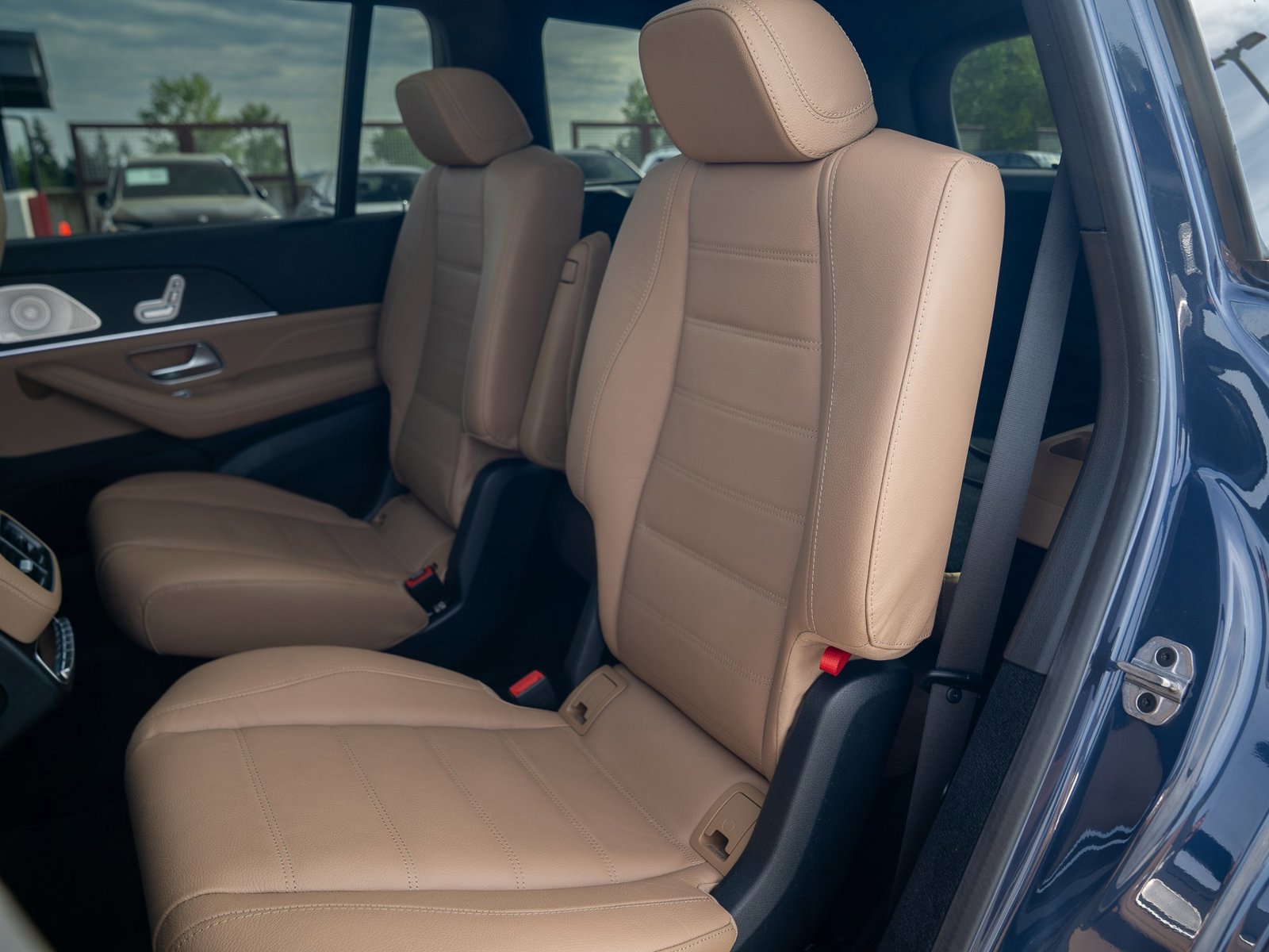 Certified 2024 Mercedes-Benz GLS 450 4MATIC image 19