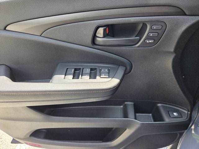 Used 2025 Honda Ridgeline TrailSport+ image 28