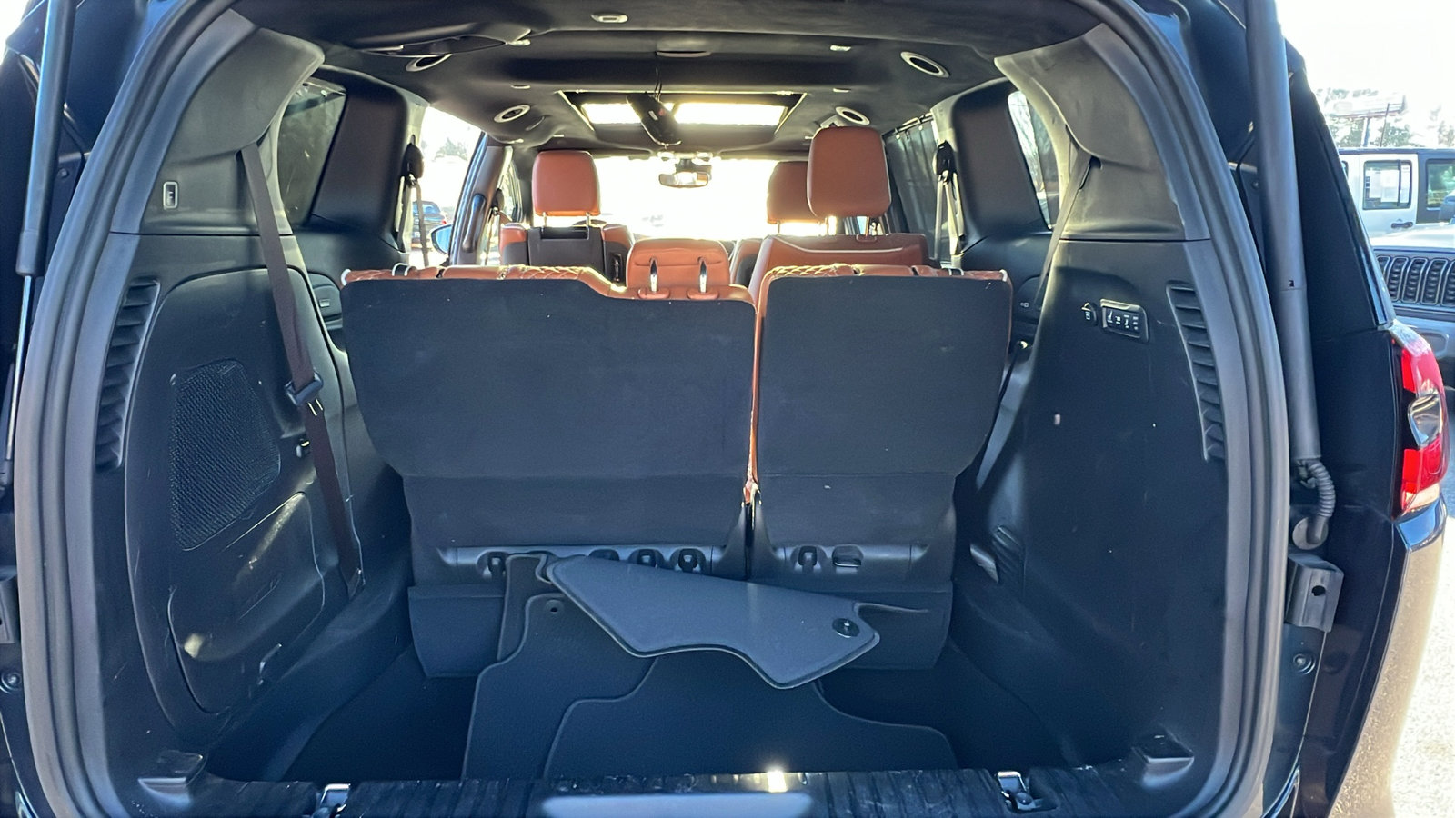 Certified 2024 Chrysler Pacifica Pinnacle image 13