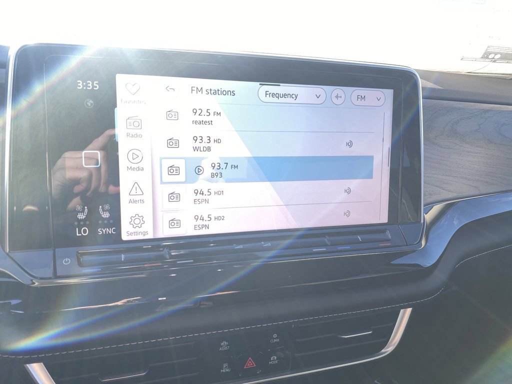 New 2026 Volkswagen Atlas SE image 19