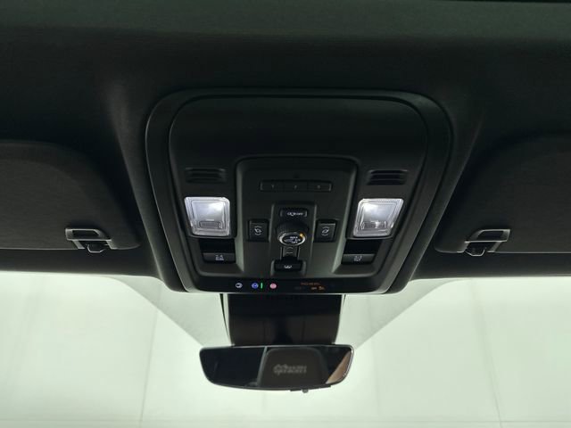 Used 2023 Chevrolet Tahoe High Country AWD/4WD image 25