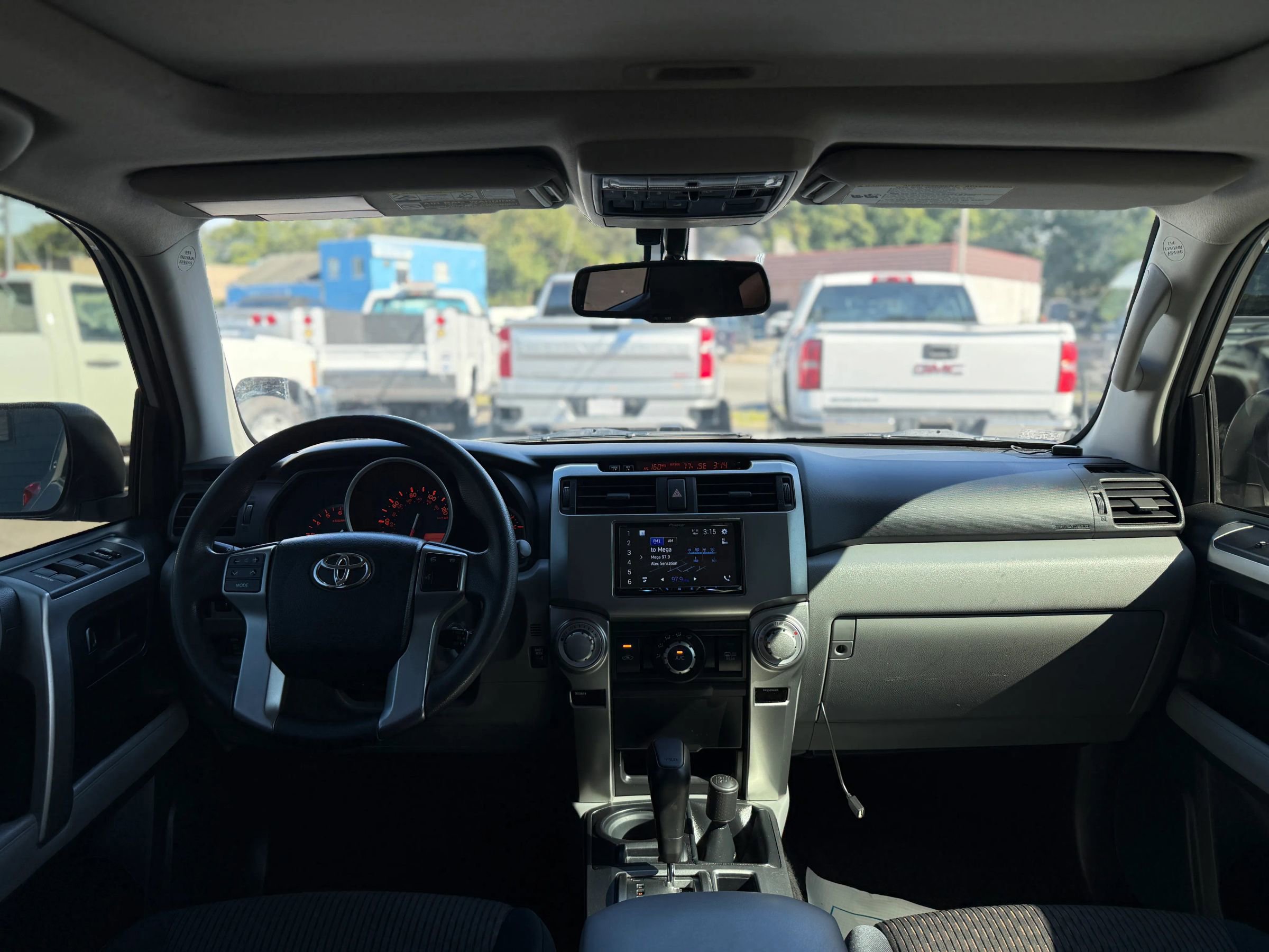 Used 2012 Toyota 4Runner SR5 image 24