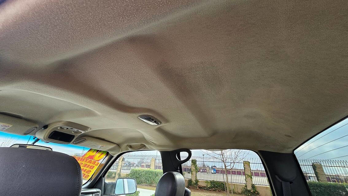 Used 2004 Chevrolet Silverado 2500 LT w/ Skid Plate Package image 24