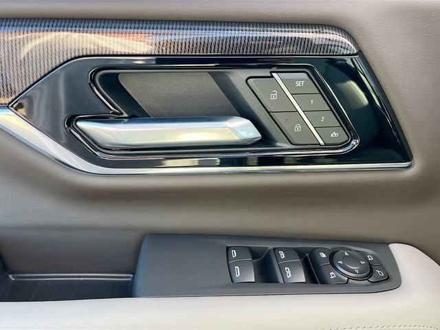 New 2026 GMC Yukon XL Elevation RWD image 13