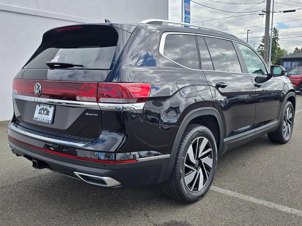 New 2025 Volkswagen Atlas SEL image 4
