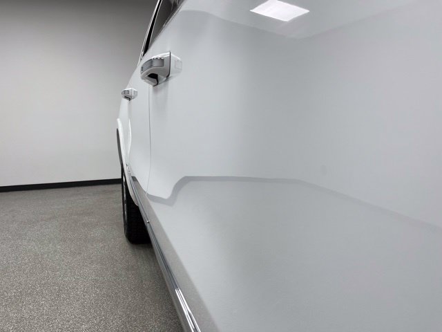 Used 2022 RAM 1500 Limited w/ Body Color Bumper Group AWD/4WD image 12