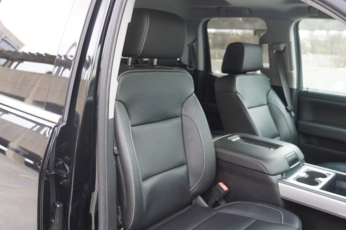 Used 2017 Chevrolet Silverado 1500 LTZ Z71 AWD/4WD image 30
