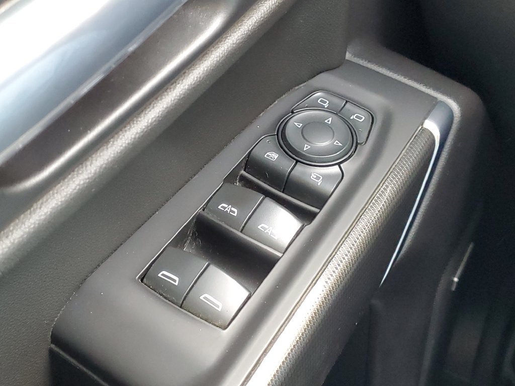 Used 2020 GMC Sierra 1500 AT4 w/ AT4 Premium Package AWD/4WD image 16