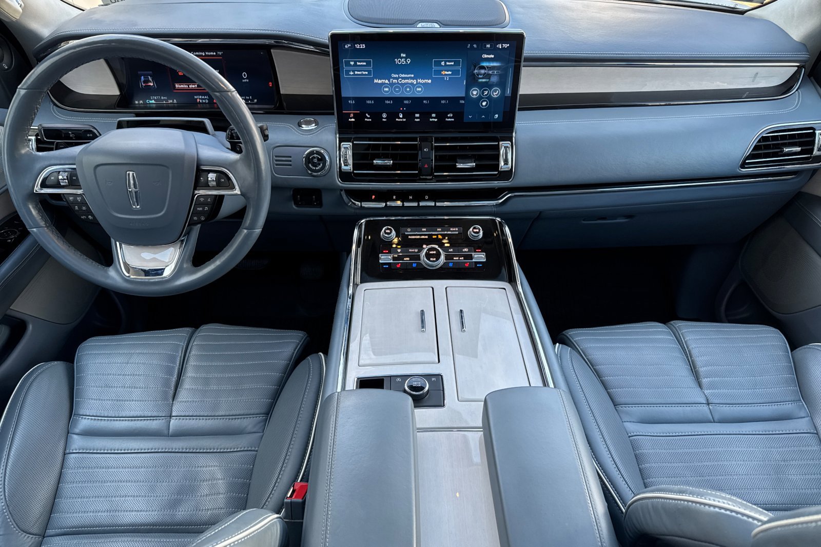 Certified 2023 Lincoln Navigator L Black Label image 13